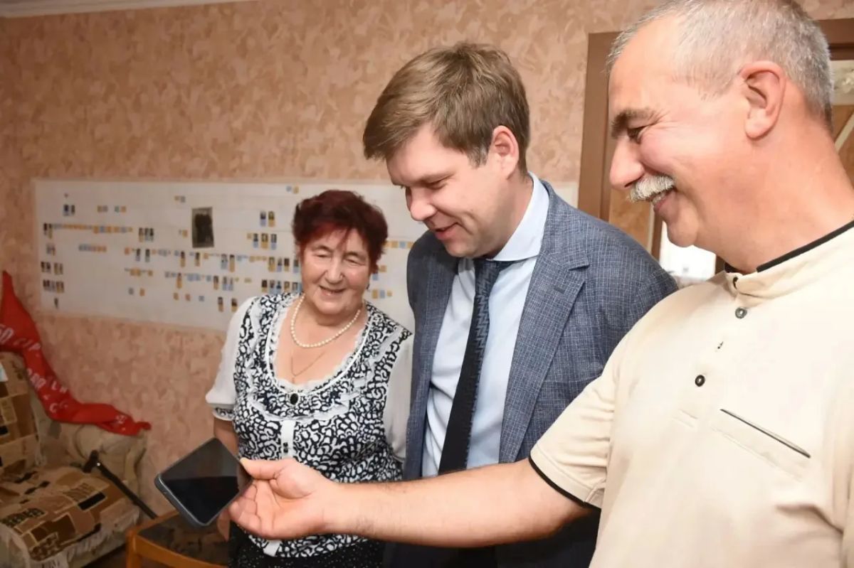 Альберт Юмадилов: Поздравил с Днем рождения Анастасию Алексеевну Горину Альберт Юмадилов: Поздравил с Днем рождения Анастасию Алексеевну Горину