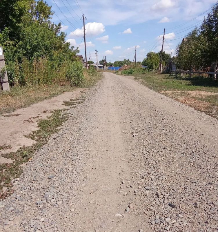 В Ударнике отремонтировали дорогу по инициативе жителей В Ударнике отремонтировали дорогу по инициативе жителей