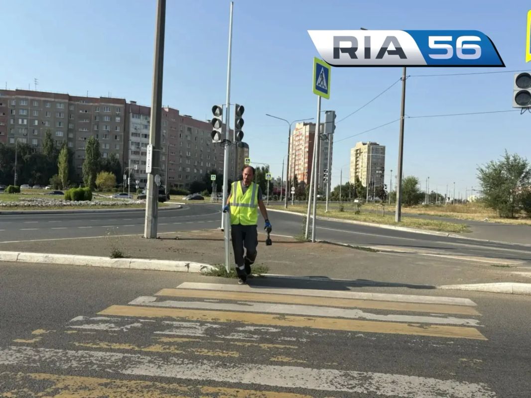 В Оренбурге меняют движение на кольце Северный проезд — Салмышская В Оренбурге меняют движение на кольце Северный проезд — Салмышская