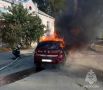 В Орске на ходу загорелась машина автошколы