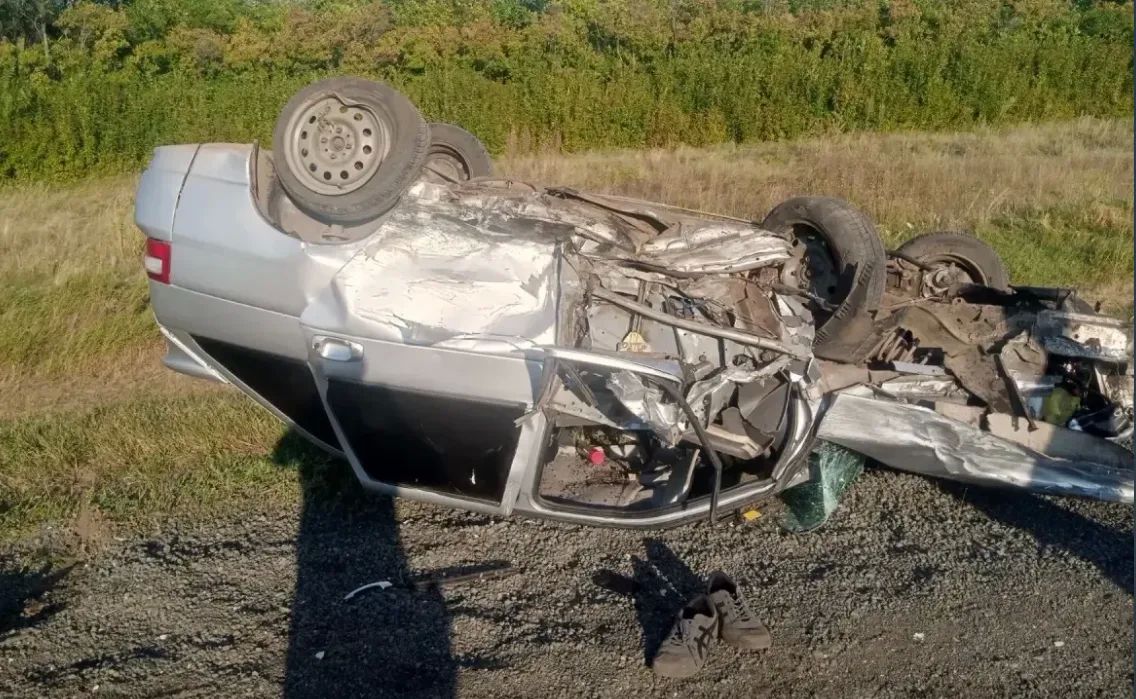 Под Оренбургом три человека попали в больницу после ДТП при обгоне Под Оренбургом три человека попали в больницу после ДТП при обгоне
