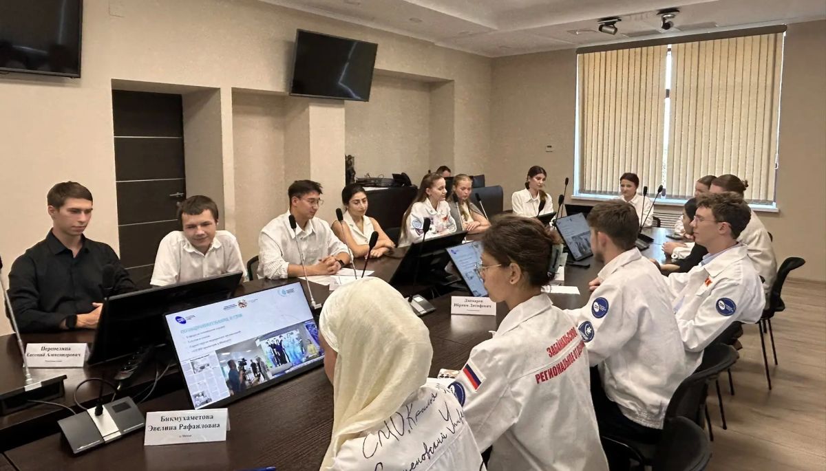 Сегодня пообщался с бойцами Всероссийского студенческого медицинского отряда «Яшма» Сегодня пообщался с бойцами Всероссийского студенческого медицинского отряда «Яшма»