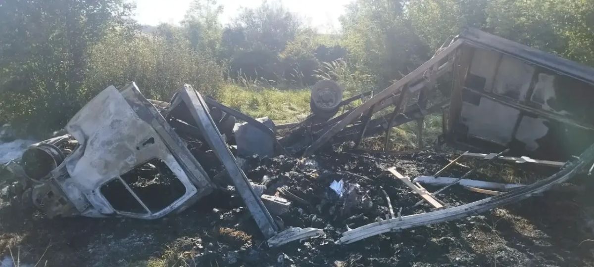 В Шарлыкском районе «ГАЗель» слетела в кювет и загорелась: