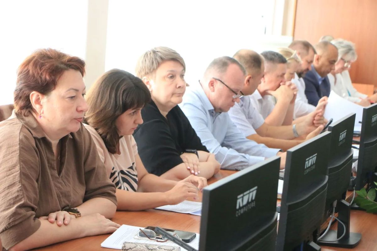 В Орске обсудили, как обеспечить безопасность в праздники и на выборах В Орске обсудили, как обеспечить безопасность в праздники и на выборах