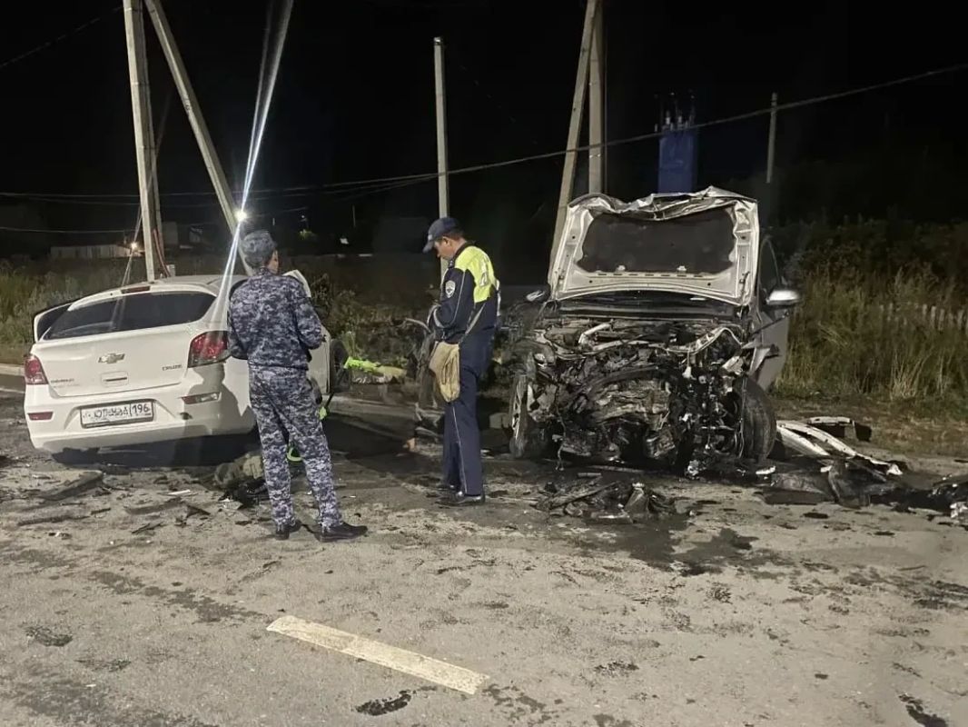 В Оренбургской области видеорегистратор запечатлел последние секунды перед смертельным ДТП с участием Chevrolet Cruze В Оренбургской области видеорегистратор запечатлел последние секунды перед смертельным ДТП с участием Chevrolet Cruze