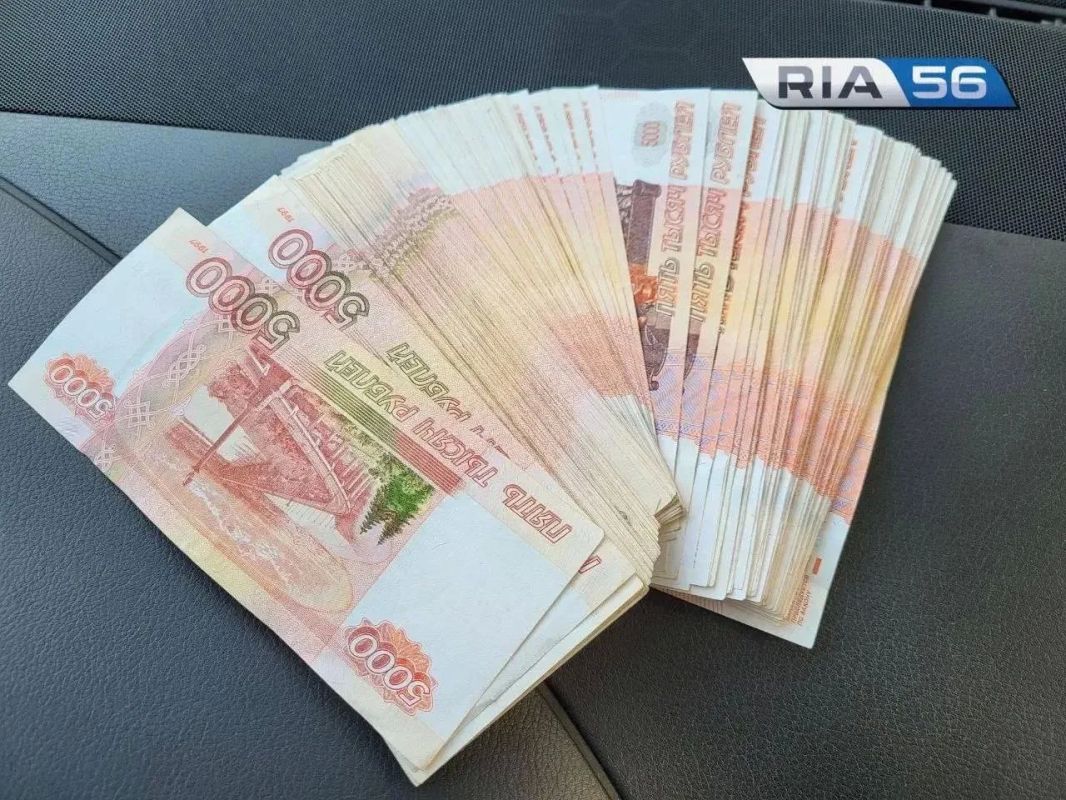 Кто больше всех зарабатывает в Оренбурге в августе?