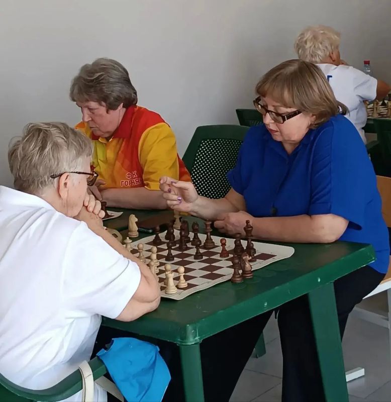 Возраст — не помеха: ветераны спорта из Орска отличились на Спартакиаде «Спортивное долголетие» Возраст — не помеха: ветераны спорта из Орска отличились на Спартакиаде «Спортивное долголетие»