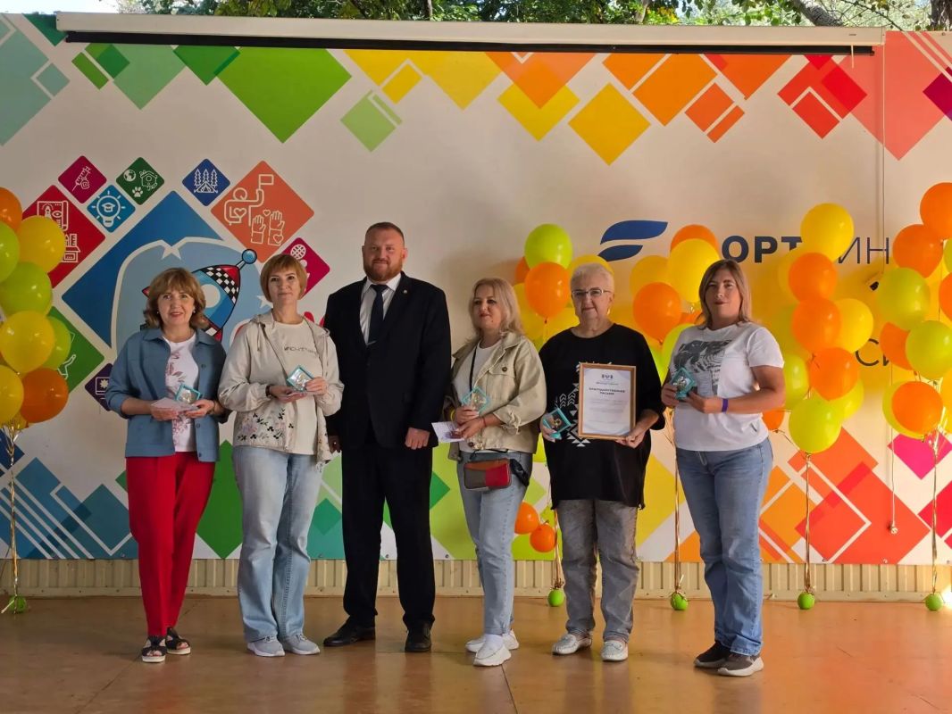Педагоги Орска собрались на традиционную августовскую встречу Педагоги Орска собрались на традиционную августовскую встречу