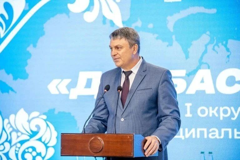 Виктор Водолацкий: Принял участие в I Окружном муниципальном форуме «Донбасс зовет», который впервые прошел на территории Луганской Народной Республики Виктор Водолацкий: Принял участие в I Окружном муниципальном форуме «Донбасс зовет», который впервые прошел на территории Луганской Народной Республики