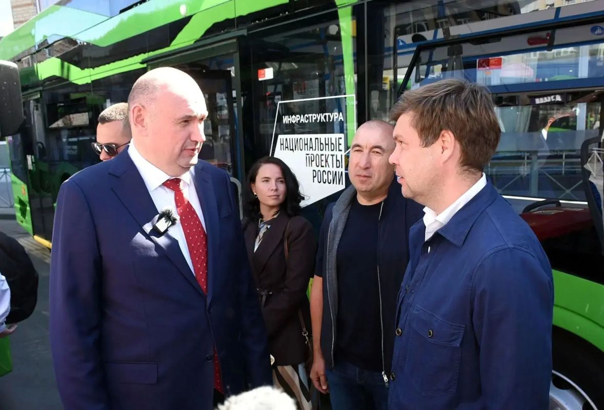 В Оренбург поступили пять современных троллейбусов В Оренбург поступили пять современных троллейбусов