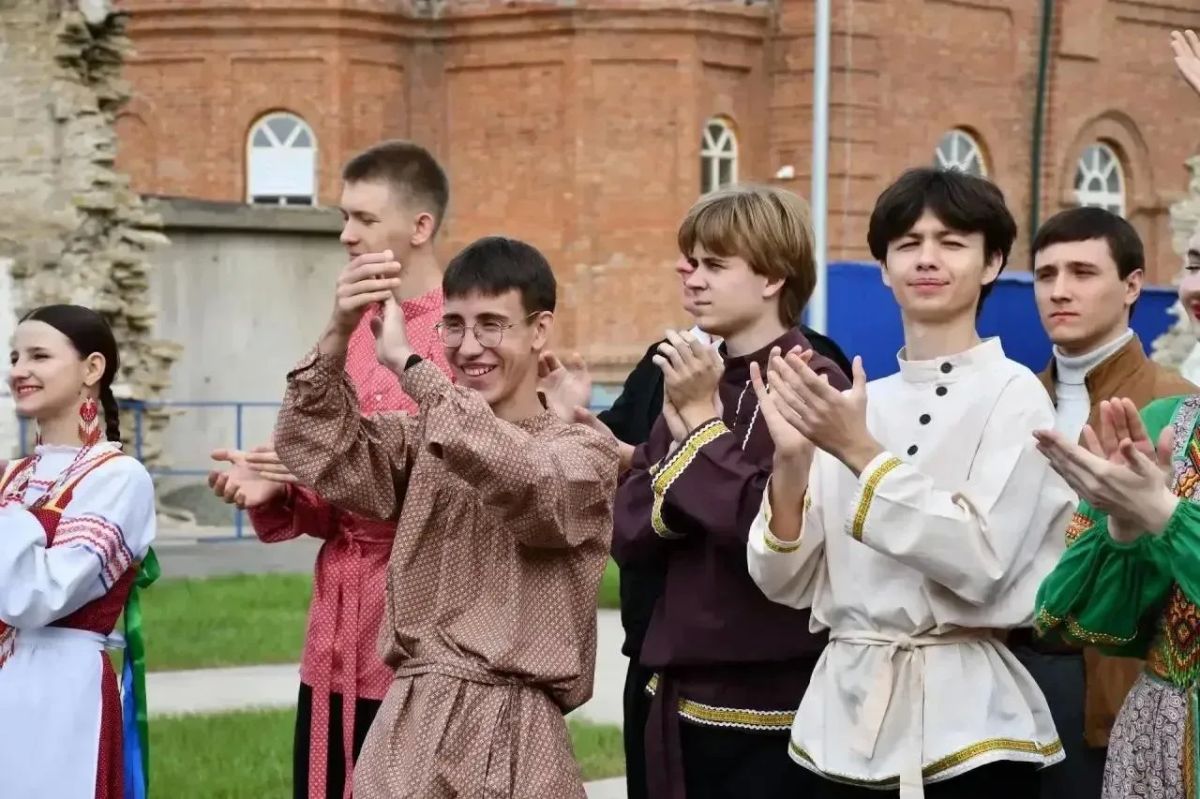 В Оренбурге открылся новый корпус института искусств им. Л. и М. Ростроповичей В Оренбурге открылся новый корпус института искусств им. Л. и М. Ростроповичей