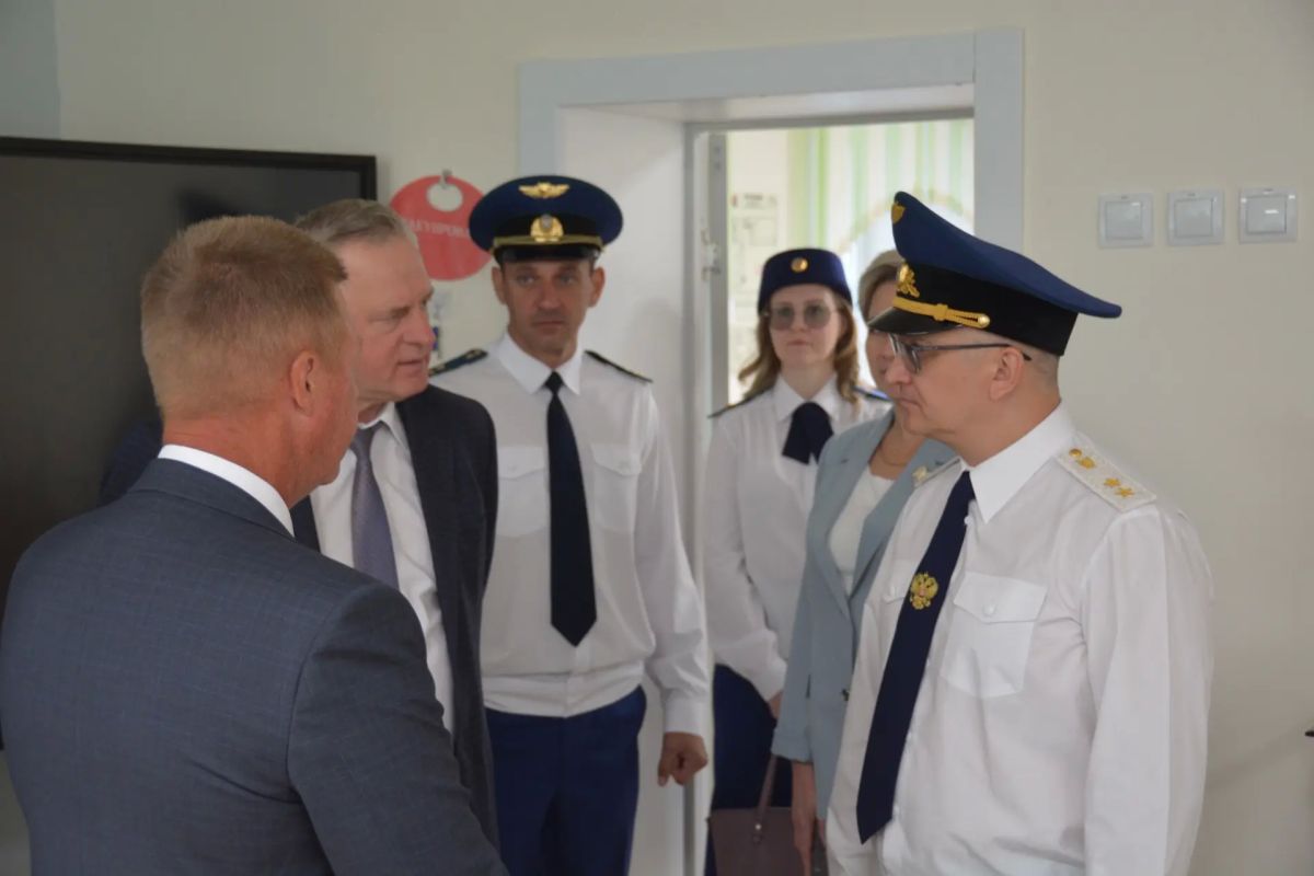 Прокурор Оренбургской области принял участие в торжественном мероприятии, посвященном Дню знаний Прокурор Оренбургской области принял участие в торжественном мероприятии, посвященном Дню знаний
