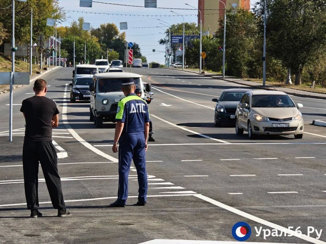 Раньше срока: В Оренбурге открыли новый мост через реку Сакмару на проспекте Братьев Коростелевых Раньше срока: В Оренбурге открыли новый мост через реку Сакмару на проспекте Братьев Коростелевых