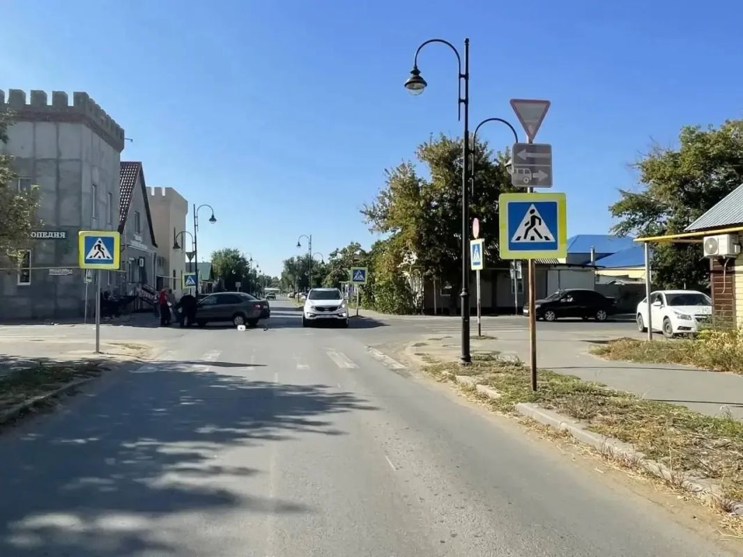 В Соль-Илецке Госавтоинспекция выясняет обстоятельства ДТП с несовершеннолетним пассажиром