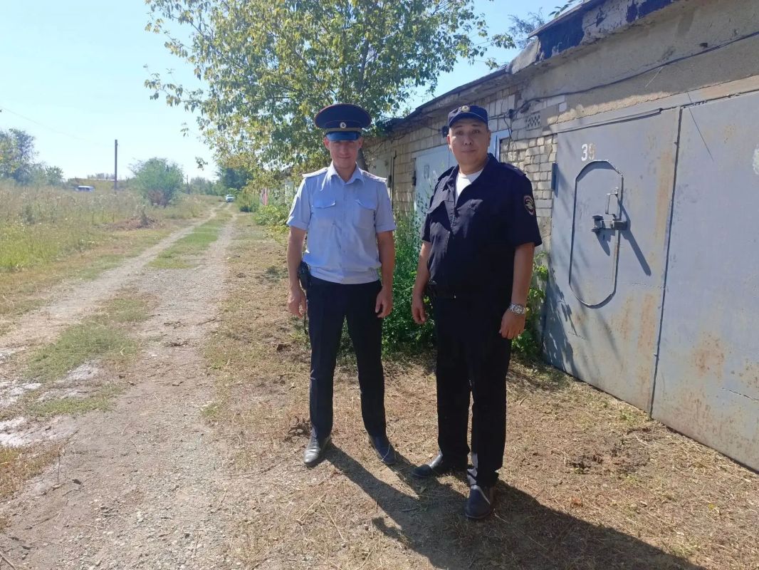 В Гае полицейский спустился в смертельную ловушку, чтобы спасти человека