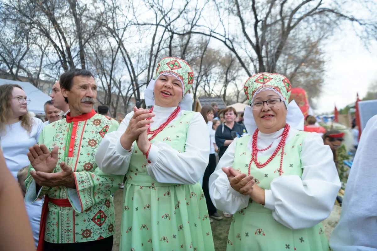 Традиции, которые объединяют: на востоке Оренбуржья впервые прошёл праздник «Орск гостеприимный» Традиции, которые объединяют: на востоке Оренбуржья впервые прошёл праздник «Орск гостеприимный»