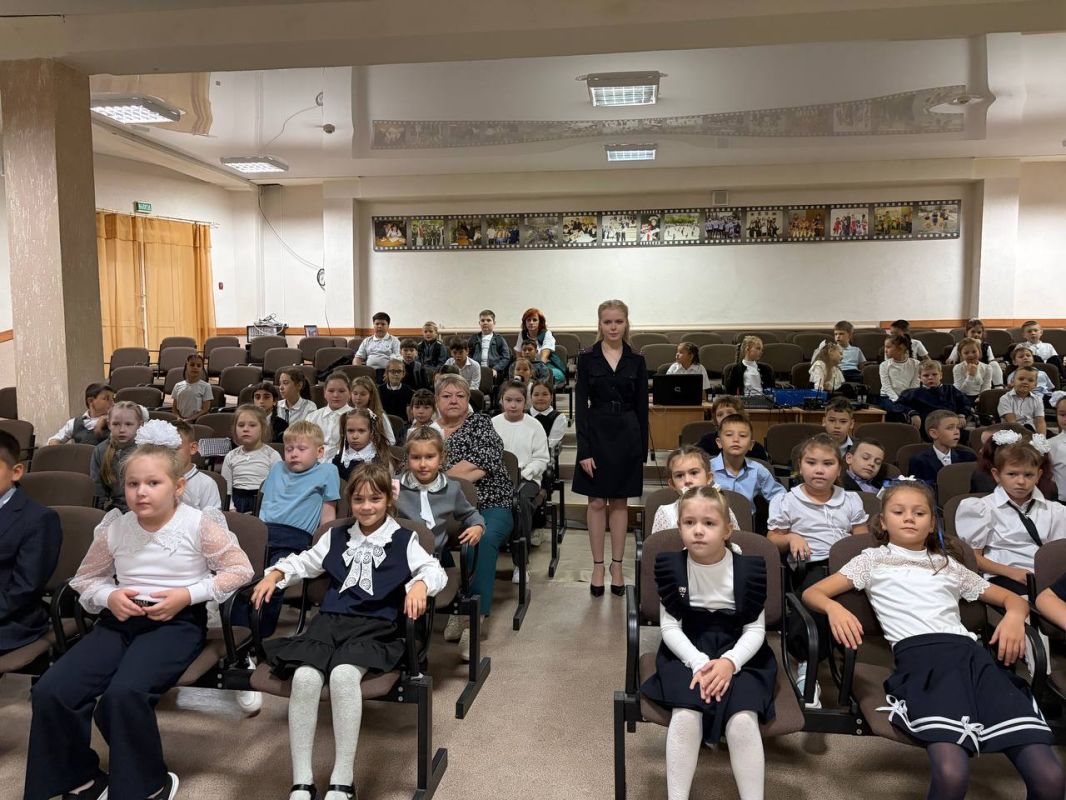 Госавтоинспекция продолжает проводить профилактическое мероприятие «Внимание-дети!» Госавтоинспекция продолжает проводить профилактическое мероприятие «Внимание-дети!»
