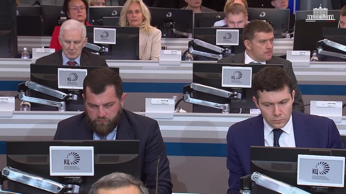Правительство реализует системные меры по укреплению технологического суверенитета России