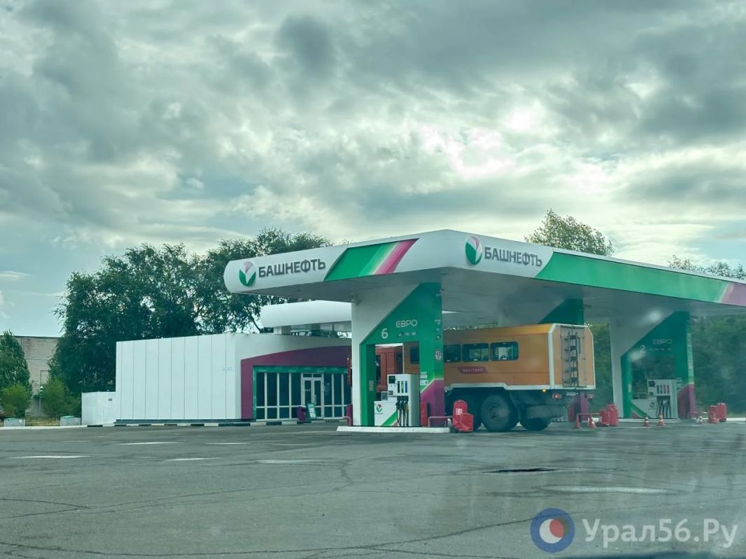 Ситуация с бензином в Оренбурге: что происходит на АЗС 9 сентября? Ситуация с бензином в Оренбурге: что происходит на АЗС 9 сентября?