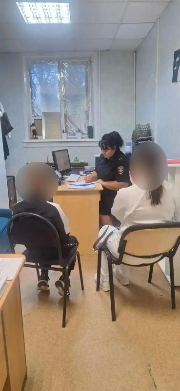 В «Экодолье» дети устроили пожар с помощью петарды В «Экодолье» дети устроили пожар с помощью петарды