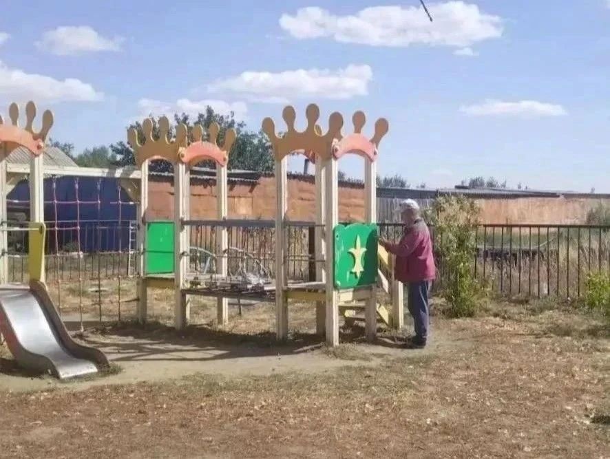 Осенние субботники прошли в Советском районе Орска Осенние субботники прошли в Советском районе Орска