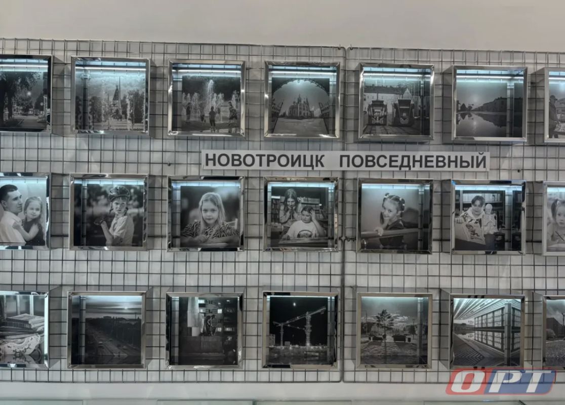 В эти минуты в Новотроицке проходит торжественное открытие обновленной Центральной детской библиотеки, преобразившейся благодаря национальному проекту «Семья» В эти минуты в Новотроицке проходит торжественное открытие обновленной Центральной детской библиотеки, преобразившейся благодаря национальному проекту «Семья»