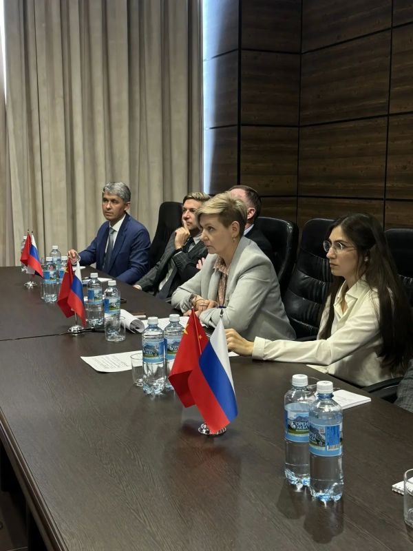 Предприниматели Оренбурга и Хоргоса встретились в онлайн-формате Предприниматели Оренбурга и Хоргоса встретились в онлайн-формате