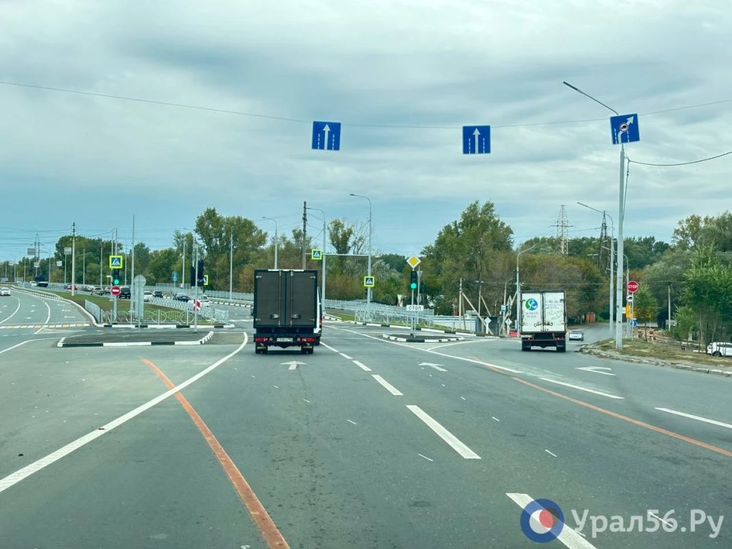 Новый мост, старая дорога: как сейчас выглядит переправа на проспекте Братьев Коростелевых в Оренбурге Новый мост, старая дорога: как сейчас выглядит переправа на проспекте Братьев Коростелевых в Оренбурге