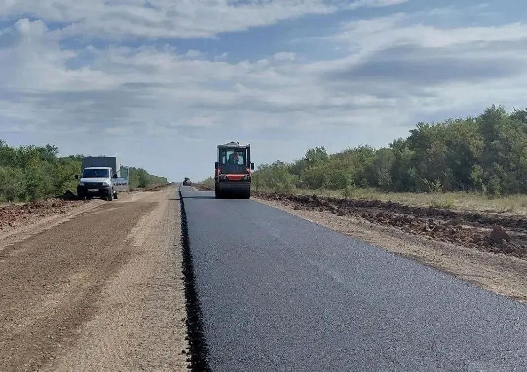 В Грачевском районе переведут в асфальтобетон более 14 км гравийных дорог В Грачевском районе переведут в асфальтобетон более 14 км гравийных дорог