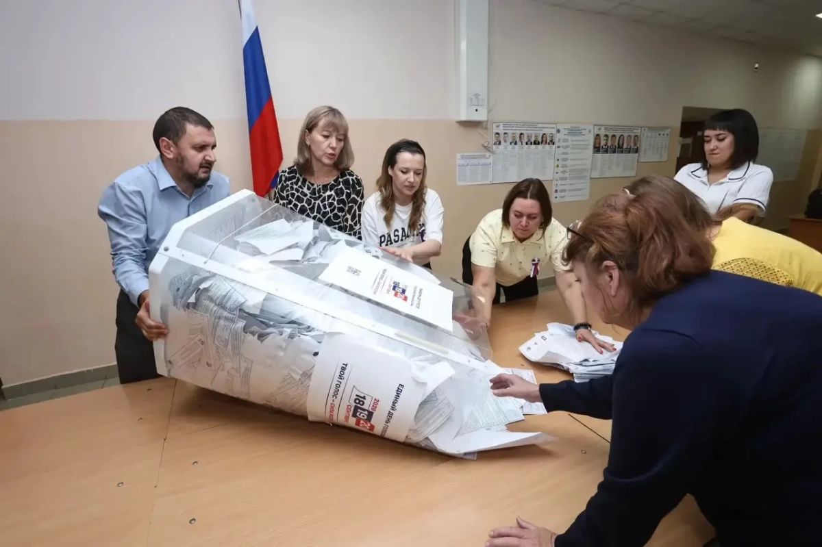 Евгений Солнцев: Уважаемые оренбуржцы!. Завершились три дня голосования Евгений Солнцев: Уважаемые оренбуржцы!. Завершились три дня голосования