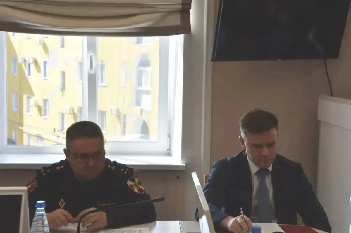 В прокуратуре Оренбургской области проведено заседание межведомственной рабочей группы по защите прав и интересов несовершеннолетних В прокуратуре Оренбургской области проведено заседание межведомственной рабочей группы по защите прав и интересов несовершеннолетних