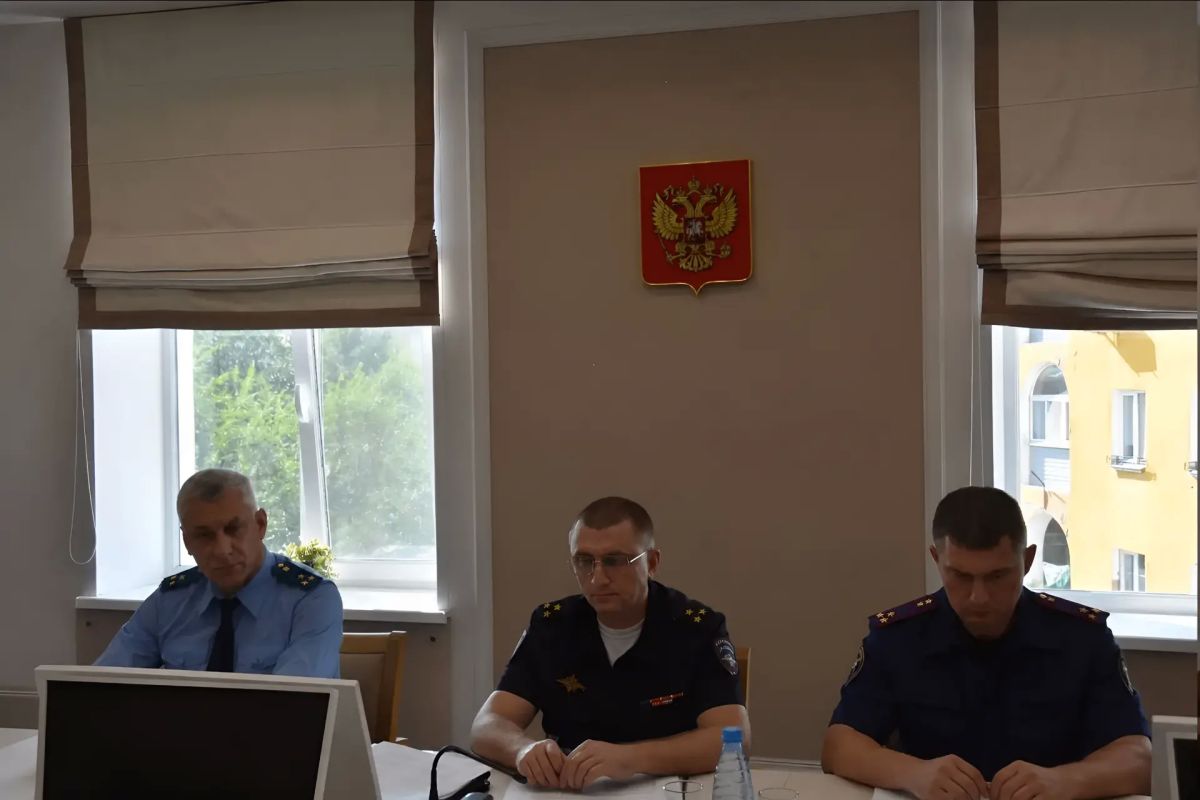 В прокуратуре Оренбургской области проведено заседание межведомственной рабочей группы по защите прав и интересов несовершеннолетних В прокуратуре Оренбургской области проведено заседание межведомственной рабочей группы по защите прав и интересов несовершеннолетних