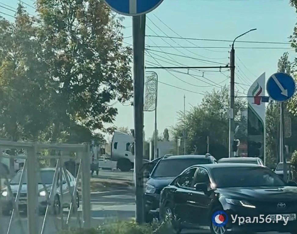 Где в Оренбурге есть бензин 23 сентября: ситуация на АЗС