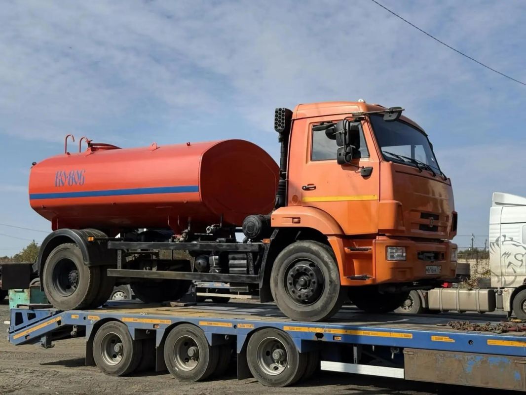 Еще несколько «новинок» из Москвы: В Орск и Соль-Илецк поступит дорожная техника Еще несколько «новинок» из Москвы: В Орск и Соль-Илецк поступит дорожная техника