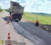 Кустарники и выбоины по 15 см: Дефекты на трассе Сорочинск — Грачевка устранили только после вмешательства прокуратуры