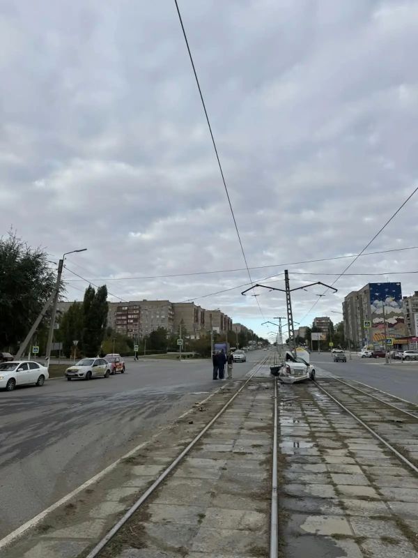 26.09.2026 года в 08 часов 20 минут напротив дома 97 по ул. Советской города Новотроицка водитель -курсант 2009 года рождения, при совершении маневра “разворот” не убедилась в его безопасности, не уступила дорогу... 26.09.2026 года в 08 часов 20 минут напротив дома 97 по ул. Советской города Новотроицка водитель -курсант 2009 года рождения, при совершении маневра “разворот” не убедилась в его безопасности, не уступила дорогу...
