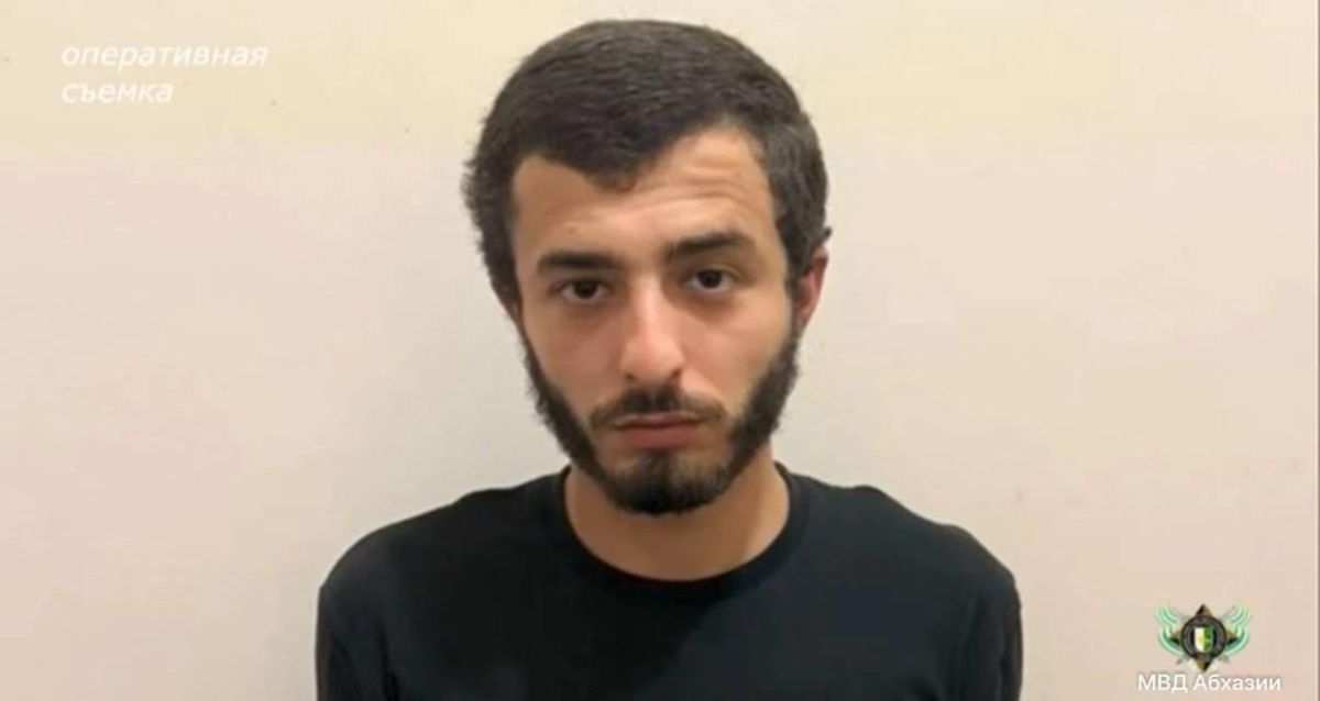 Задушил и пытался утопить: Туристку из Оренбургской области нашли убитой в Абхазии Задушил и пытался утопить: Туристку из Оренбургской области нашли убитой в Абхазии