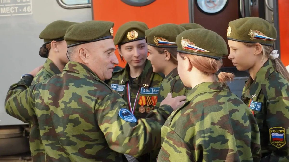 Оренбурженки одержали победу во Всероссийской игре «Девушки в погонах» Оренбурженки одержали победу во Всероссийской игре «Девушки в погонах»