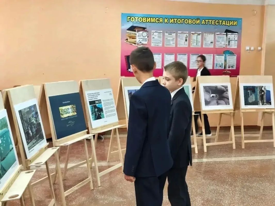 «Донбасс 2022»: выездная выставка ко Дню воссоединения ДНР, ЛНР, Запорожской и Херсонской областей с Российской Федерацией «Донбасс 2022»: выездная выставка ко Дню воссоединения ДНР, ЛНР, Запорожской и Херсонской областей с Российской Федерацией