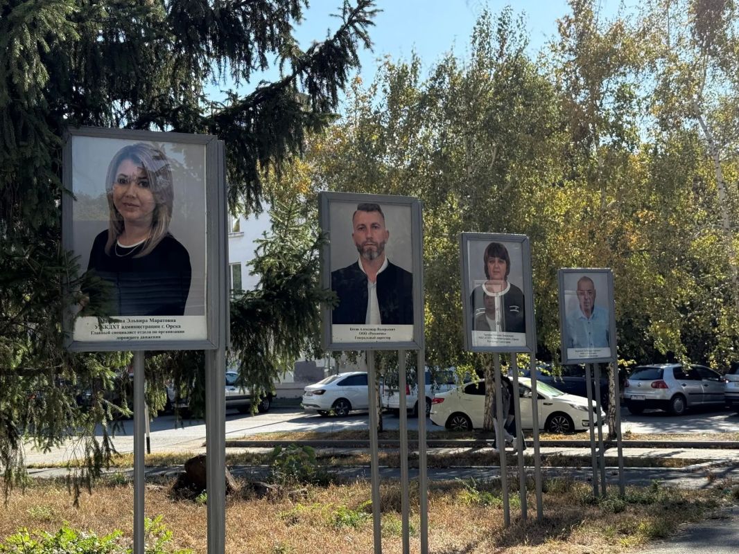 В Орске обновили Аллею почета работников ЖКХ В Орске обновили Аллею почета работников ЖКХ