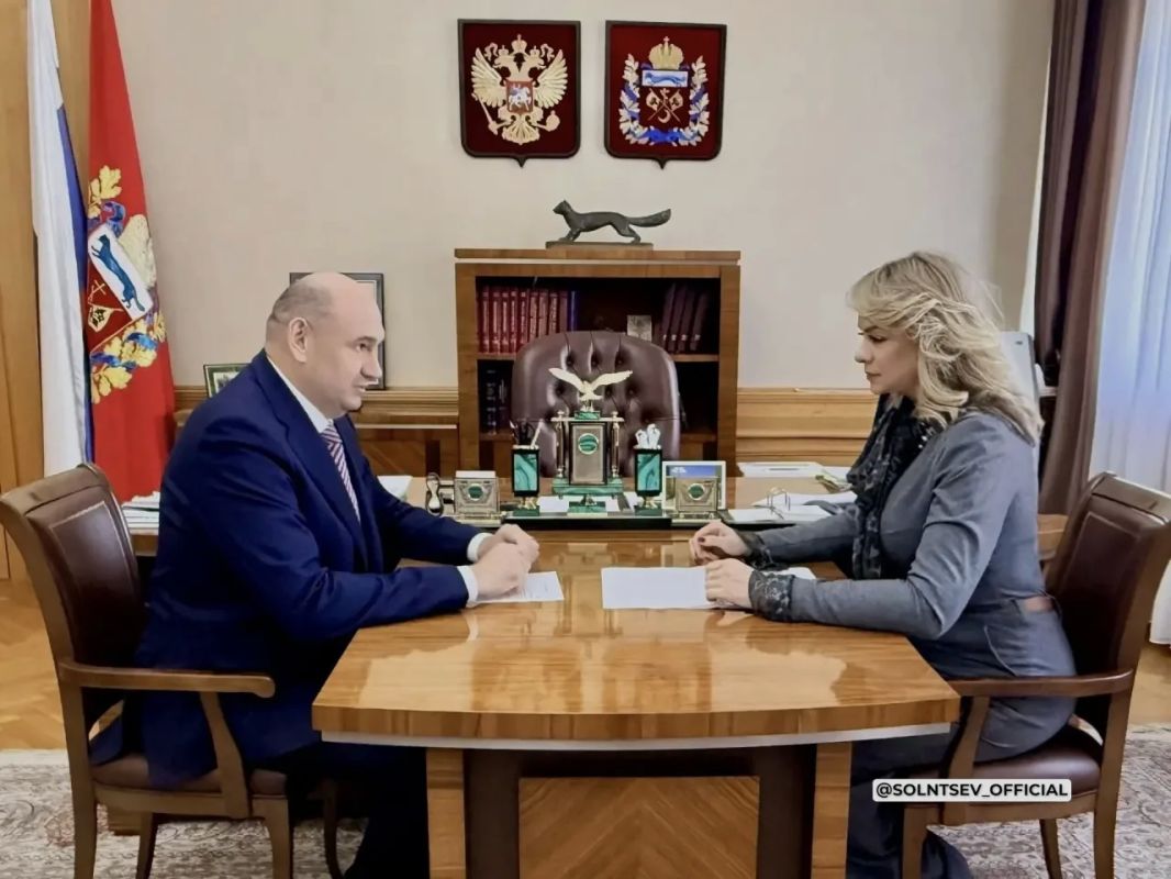 Евгений Солнцев: Провёл рабочую встречу с генеральным директором компании «Газпром гелий сервис» Любовью Бриш Евгений Солнцев: Провёл рабочую встречу с генеральным директором компании «Газпром гелий сервис» Любовью Бриш