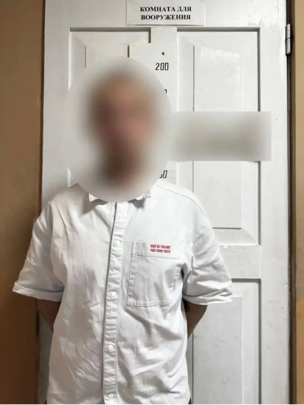 В Оренбурге полицейские ППС задержали подозреваемого в краже ноутбука из ломбарда В Оренбурге полицейские ППС задержали подозреваемого в краже ноутбука из ломбарда