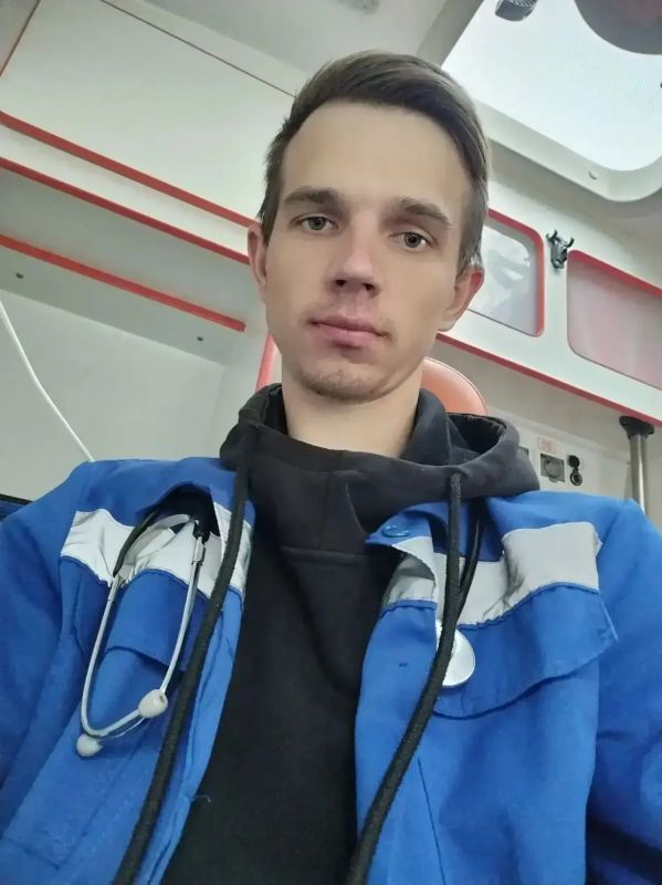 Друзья! Если вам кажется, что наш фельдшер Коля Разиньков купается в благодарностях- то вам не кажется)))