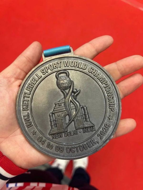 Серебро мирового уровня. В Нью-Дели (Индия) прошли первенство и чемпионат мира по гиревому спорту Серебро мирового уровня. В Нью-Дели (Индия) прошли первенство и чемпионат мира по гиревому спорту