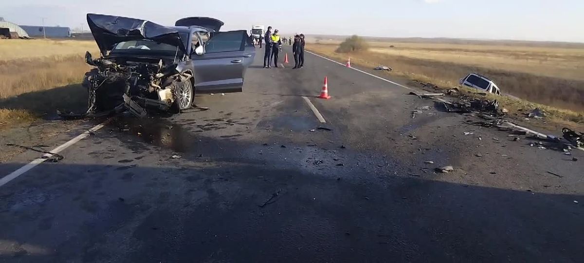 Сотрудники полиции Саракташа устанавливают обстоятельства ДТП с тремя погибшими