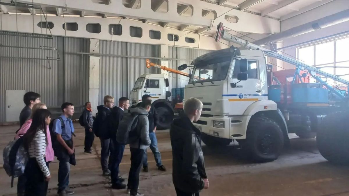 Бугурусланские школьники побывали на предприятии «Оренбургэнерго»