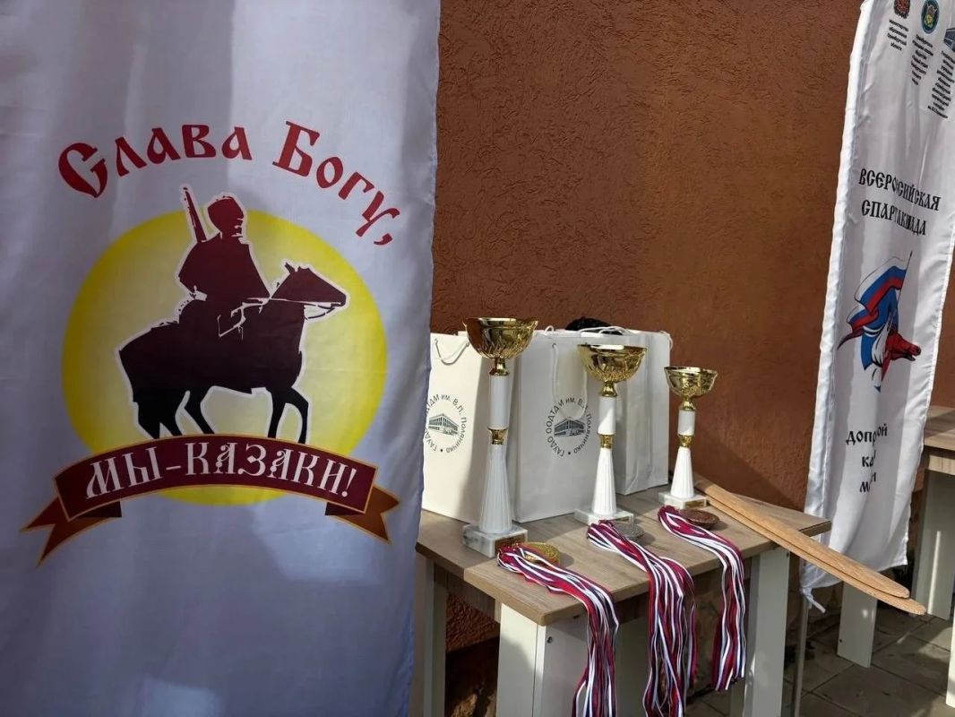 Оренбургский край — казачий край: в «Дубках» прошёл областной слёт казачьих классов Оренбургский край — казачий край: в «Дубках» прошёл областной слёт казачьих классов