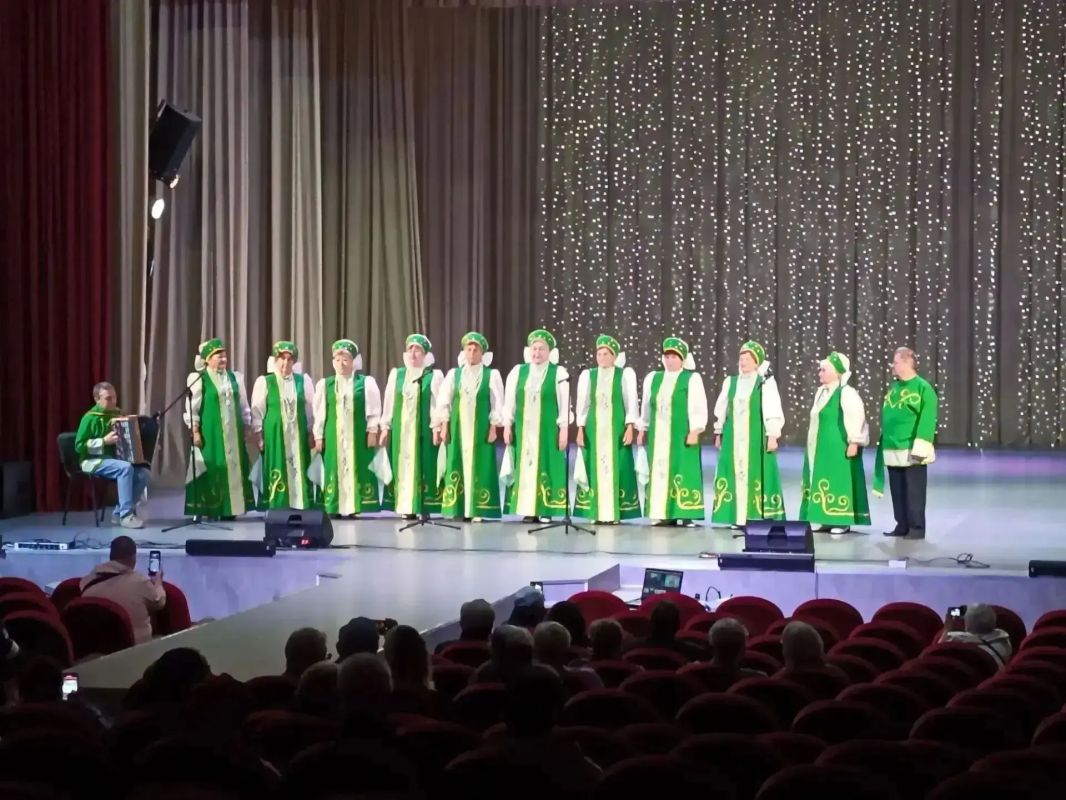 В Оренбурге подвели итоги отборочных туров фестиваля «Возьмемся за руки, друзья» В Оренбурге подвели итоги отборочных туров фестиваля «Возьмемся за руки, друзья»