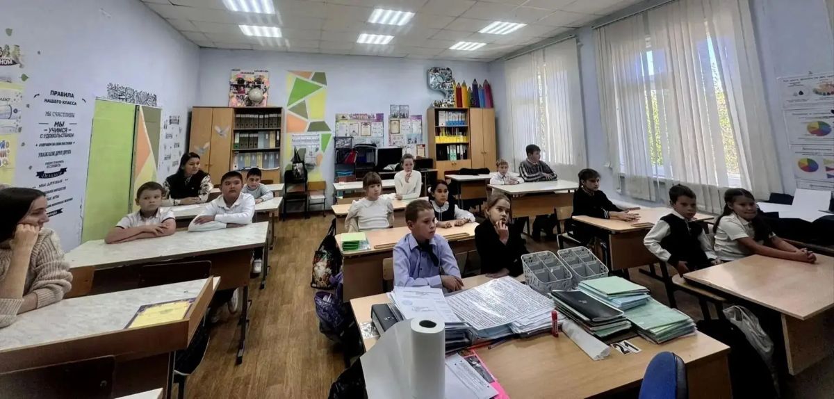 Сотрудники Госавтоинспекции МУ МВД России «Орское» провели профилактические мероприятия в Школе № 20 посёлка Губерля города Новотроицка, направленные на предупреждение детского дорожно-транспортного травматизма Сотрудники Госавтоинспекции МУ МВД России «Орское» провели профилактические мероприятия в Школе № 20 посёлка Губерля города Новотроицка, направленные на предупреждение детского дорожно-транспортного травматизма