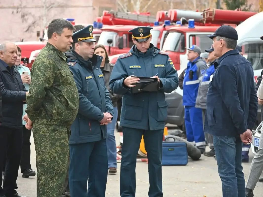 В Бугурусланском районе проходят учения по ликвидации ЧС, связанных с опасными природными явлениями В Бугурусланском районе проходят учения по ликвидации ЧС, связанных с опасными природными явлениями
